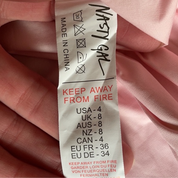 Nasty Gal Coquette Girl Barbie Millennial Blush Pink Smocked Waist Dress Size 4 - Picture 15 of 15